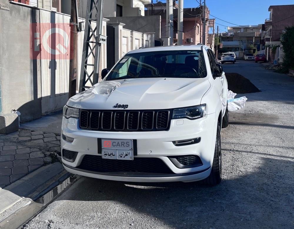 جيب جراند شيروكي